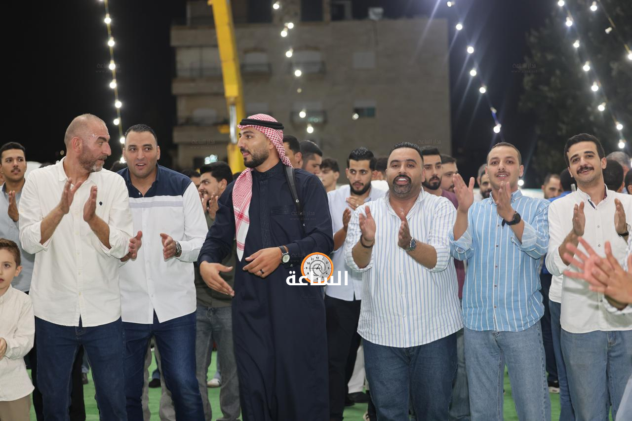 Madar Al-Saa Images 0.794582483874868