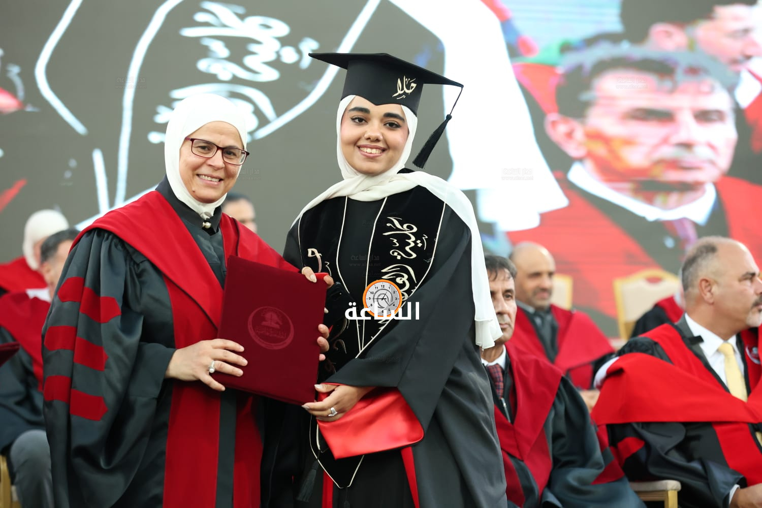 Madar Al-Saa Images 0.9966074554187371