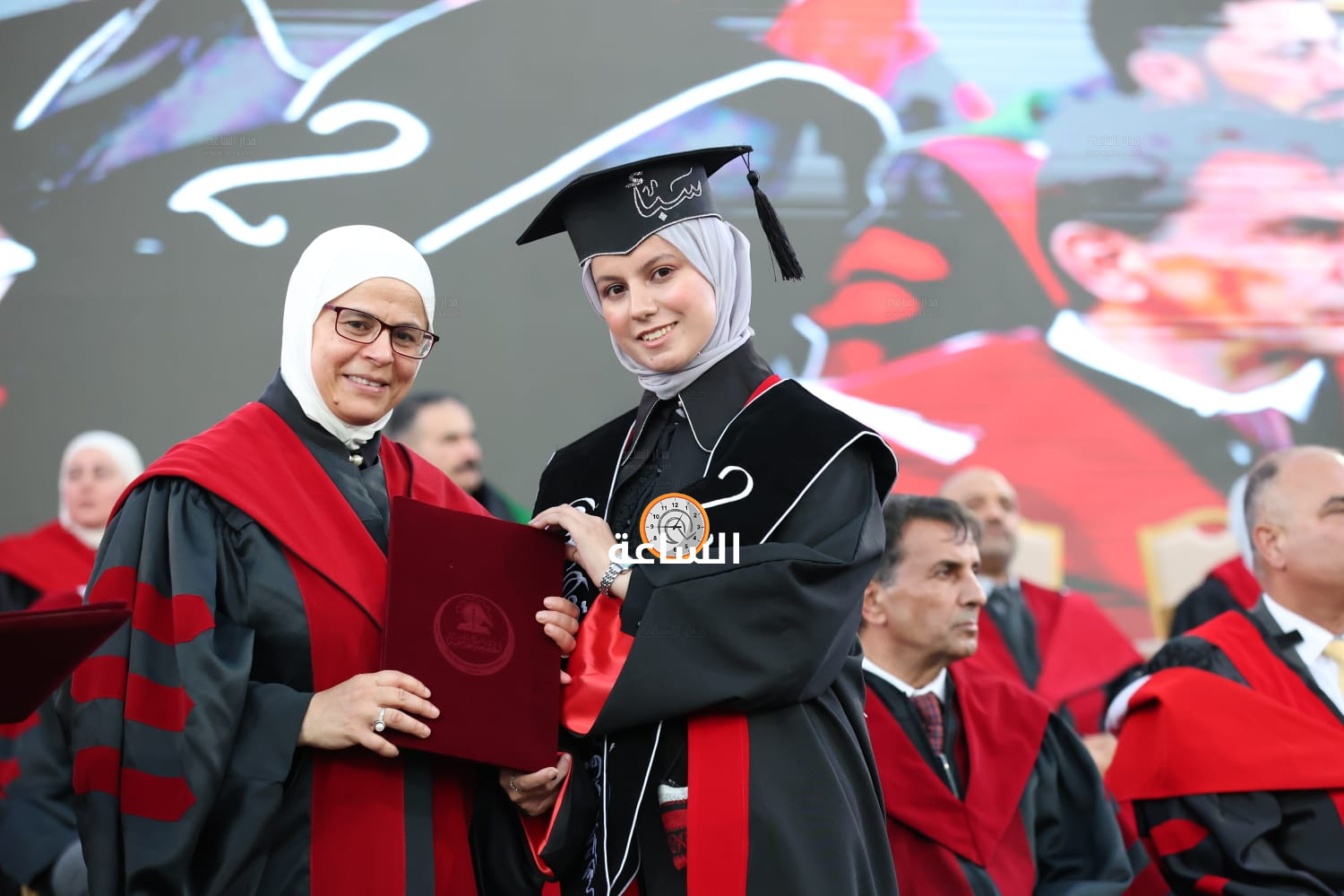 Madar Al-Saa Images 0.42435599975416083