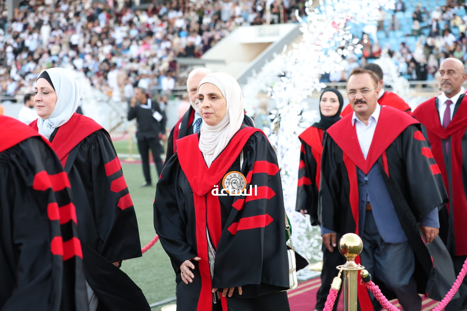 Madar Al-Saa Images 0.506863498971844