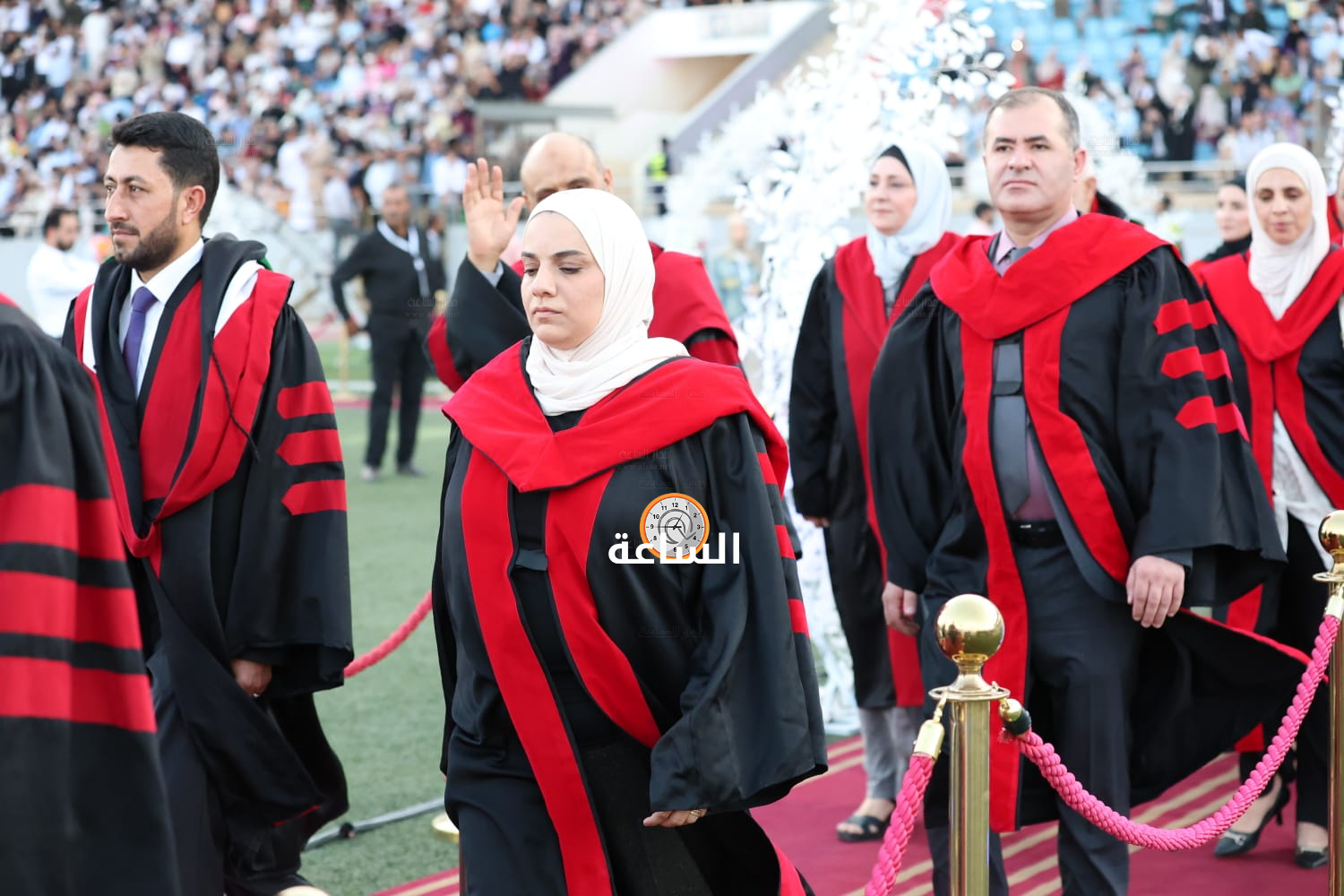 Madar Al-Saa Images 0.4981985815731045