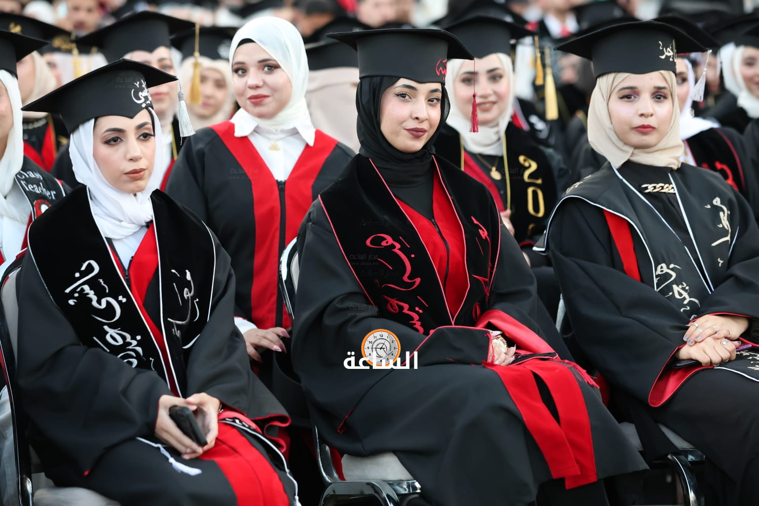 Madar Al-Saa Images 0.44131694087568707