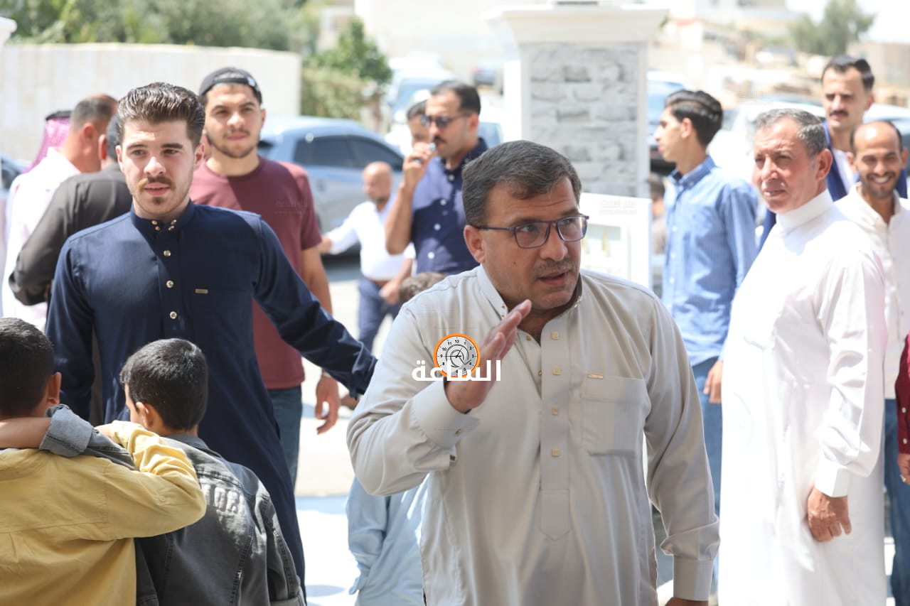 Madar Al-Saa Images 0.3852640613300854