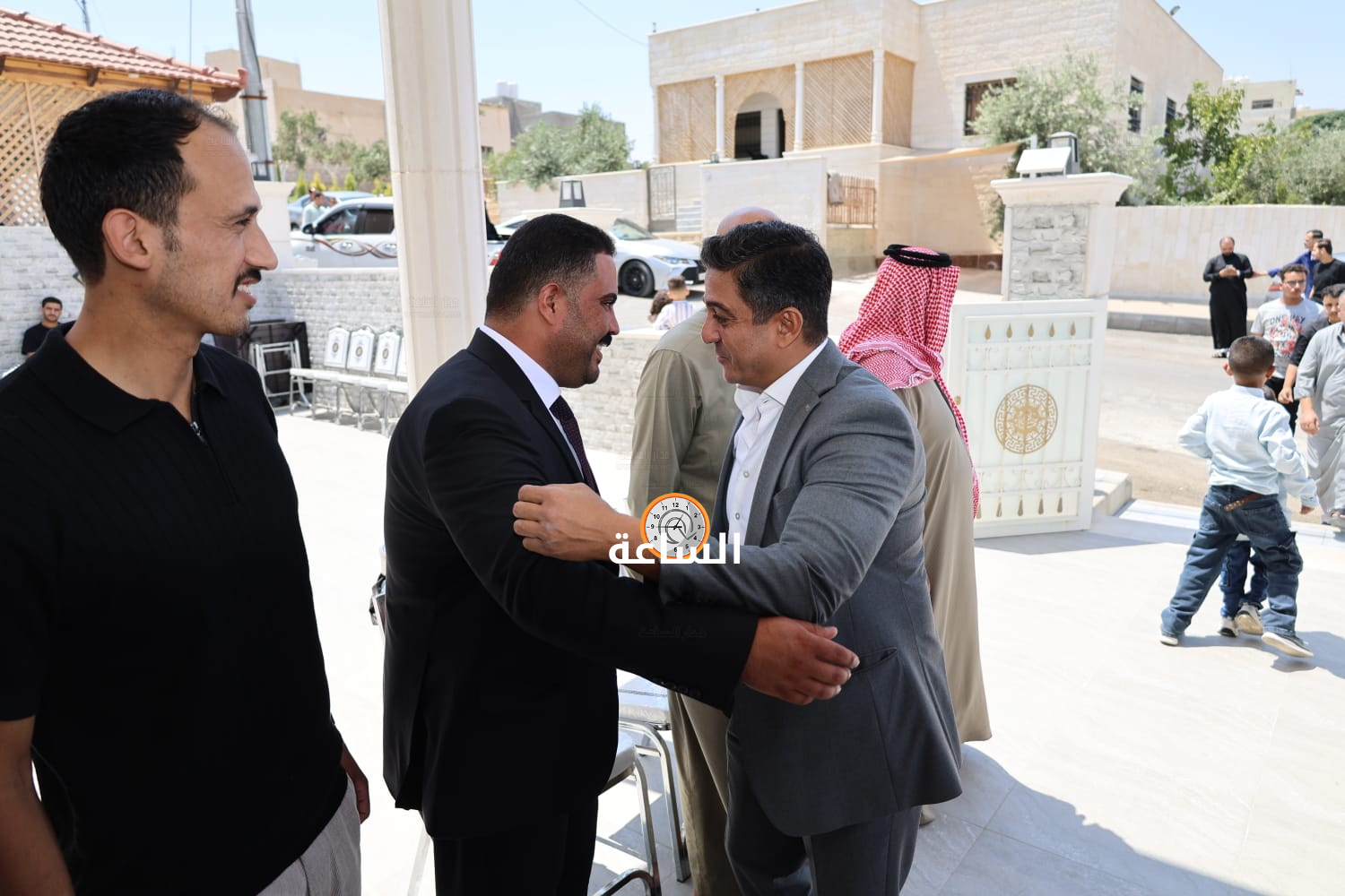 Madar Al-Saa Images 0.701401125676077
