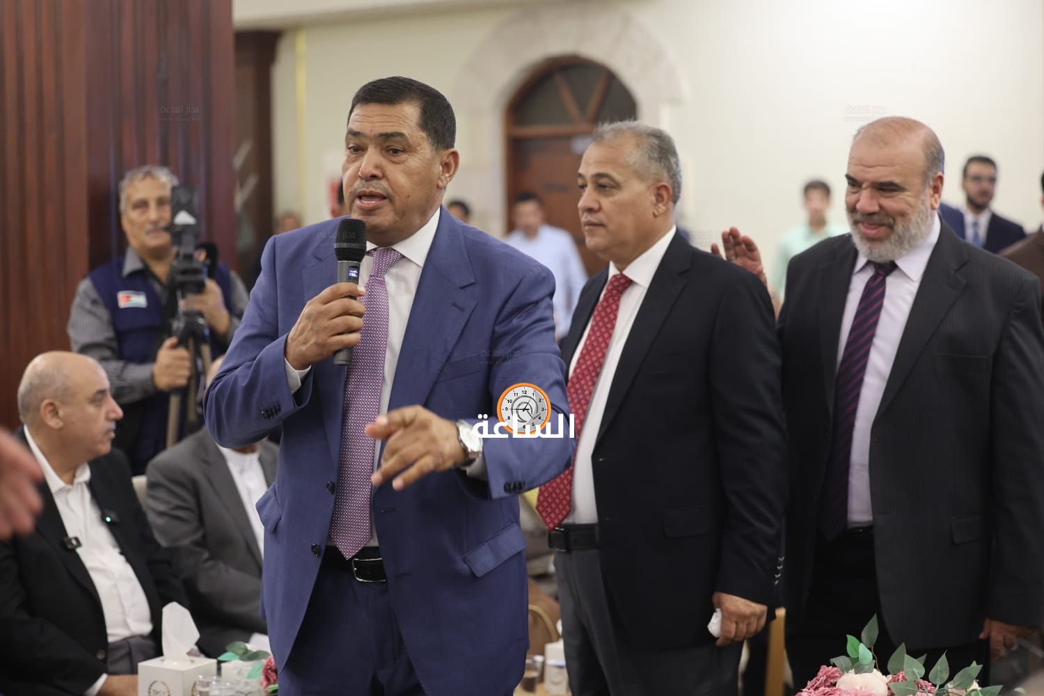 Madar Al-Saa Images 0.46474646161240485