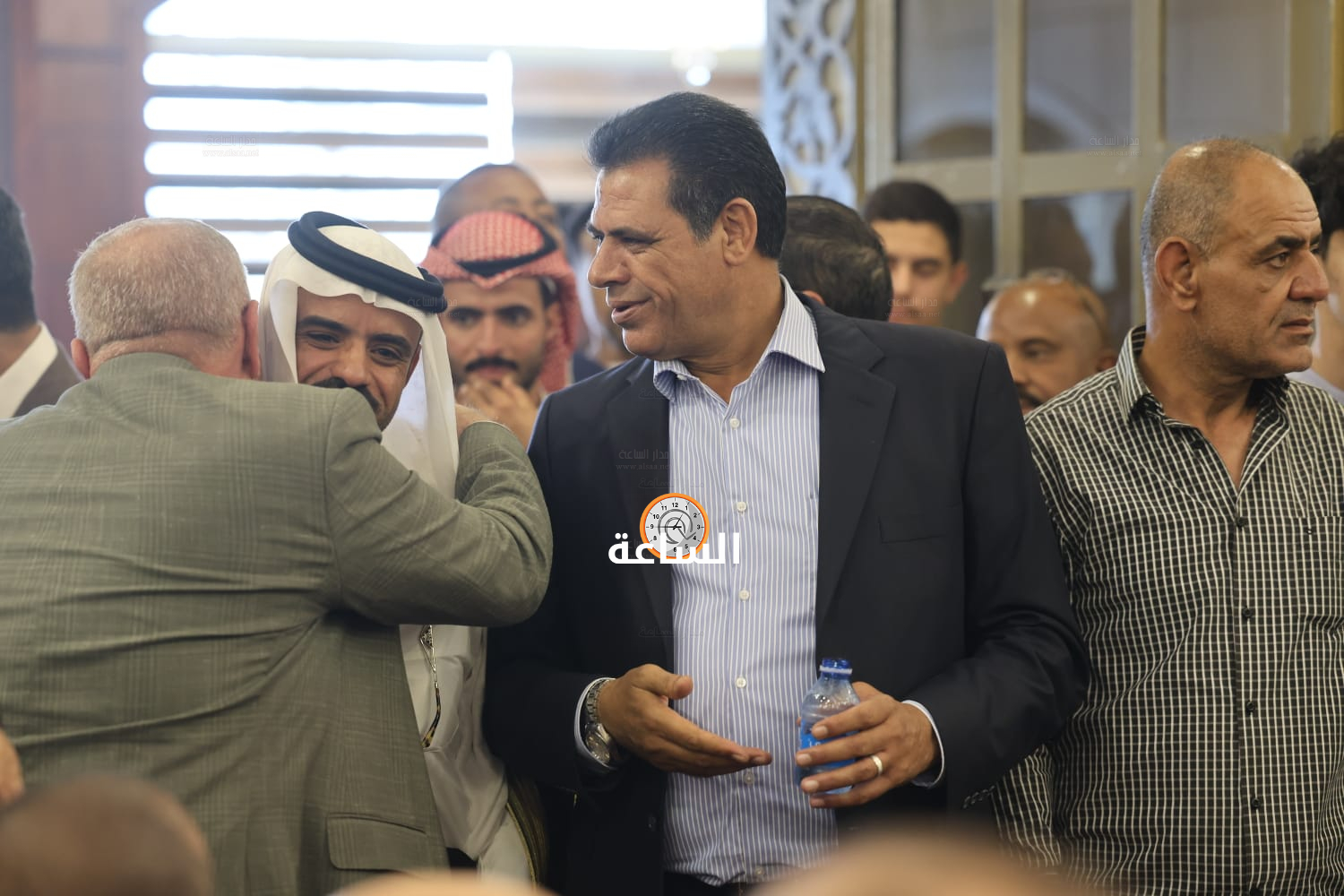 Madar Al-Saa Images 0.7390030630232646
