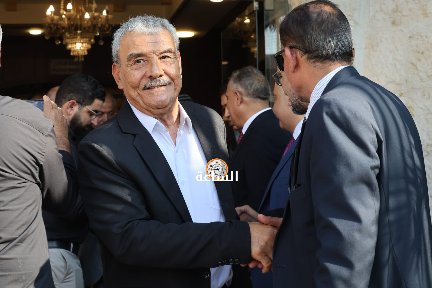 Madar Al-Saa Images 0.37553007314978215