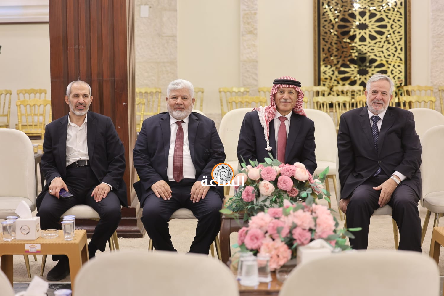 Madar Al-Saa Images 0.9589566536904564