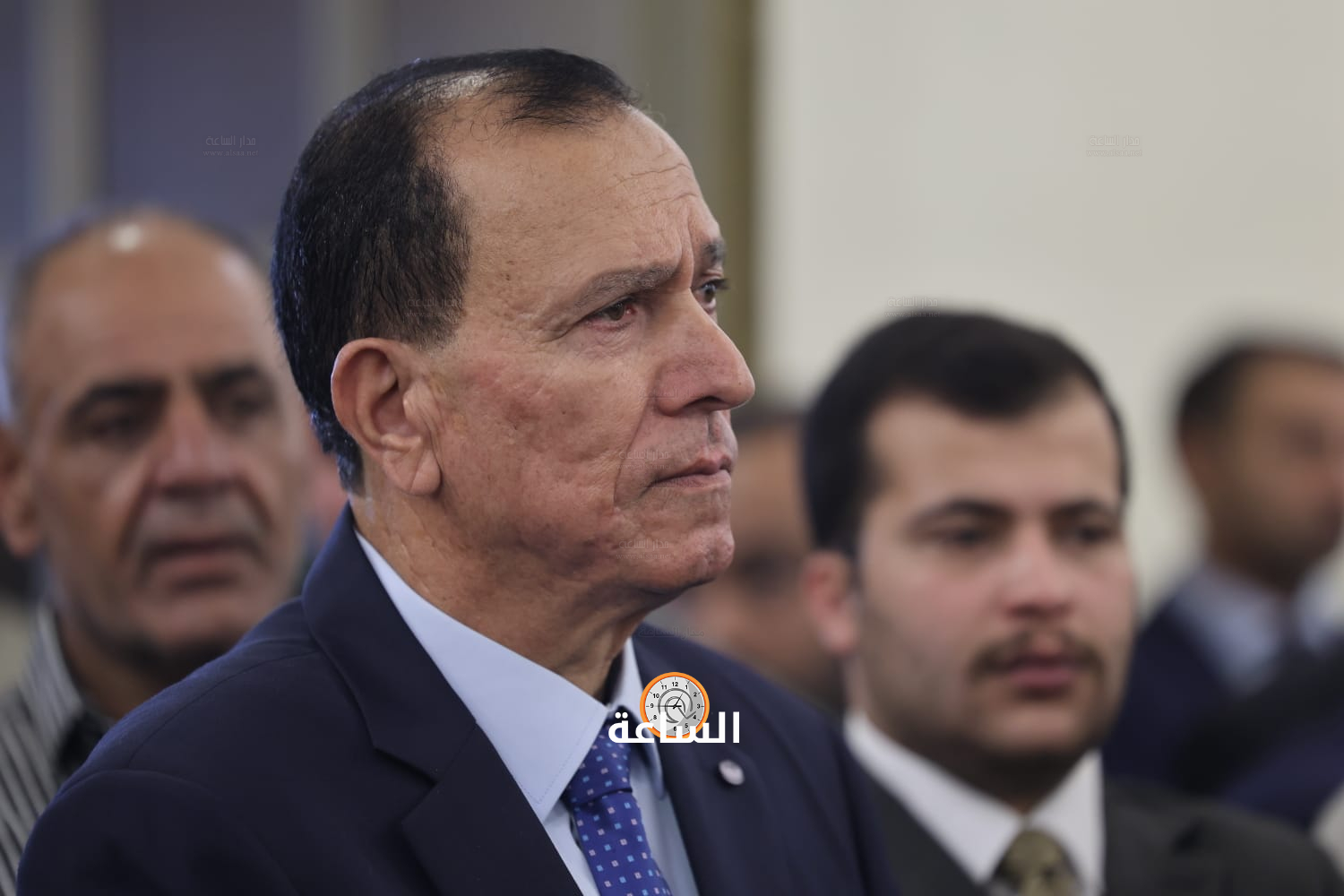 Madar Al-Saa Images 0.0341168528352388