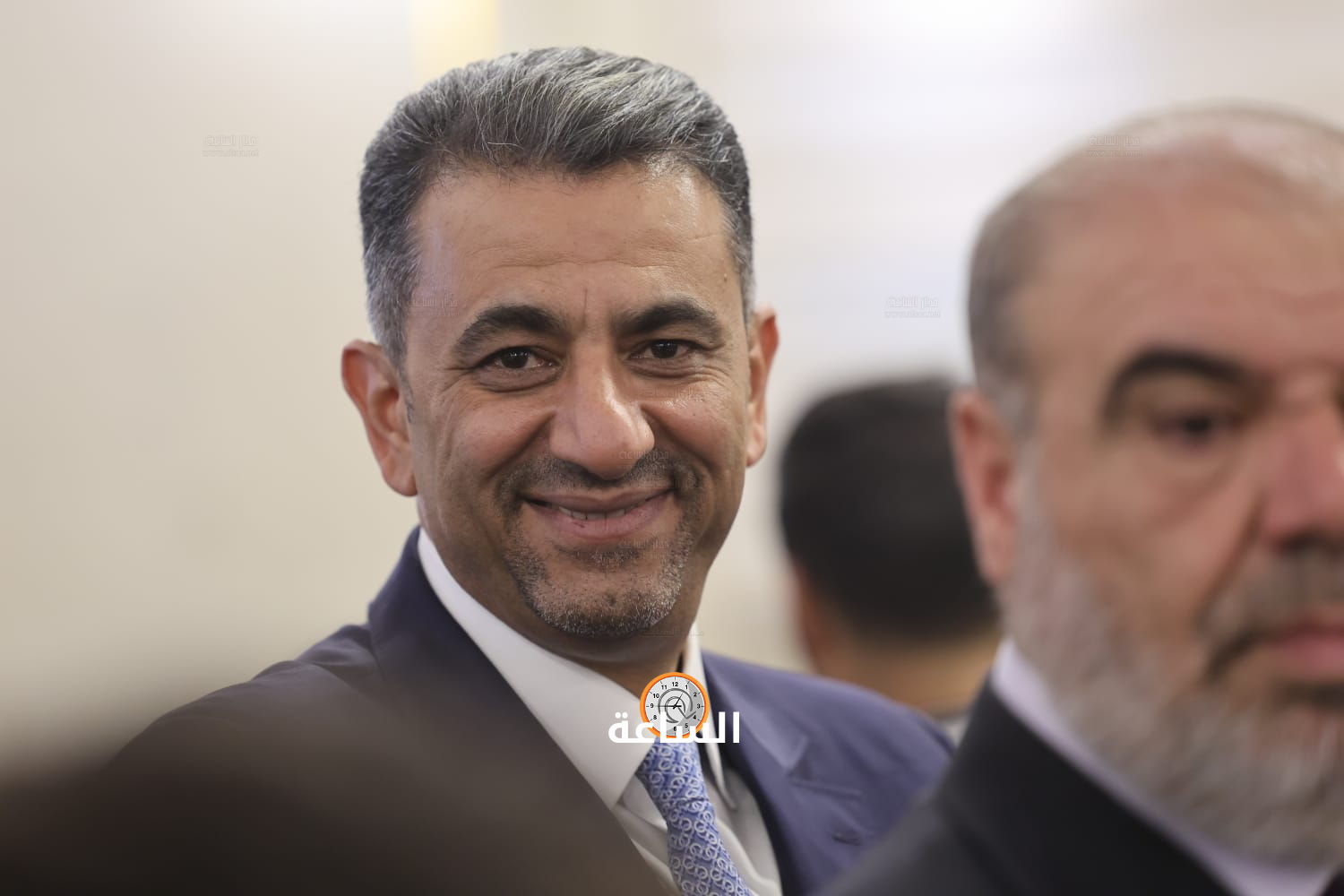 Madar Al-Saa Images 0.5178723910547215
