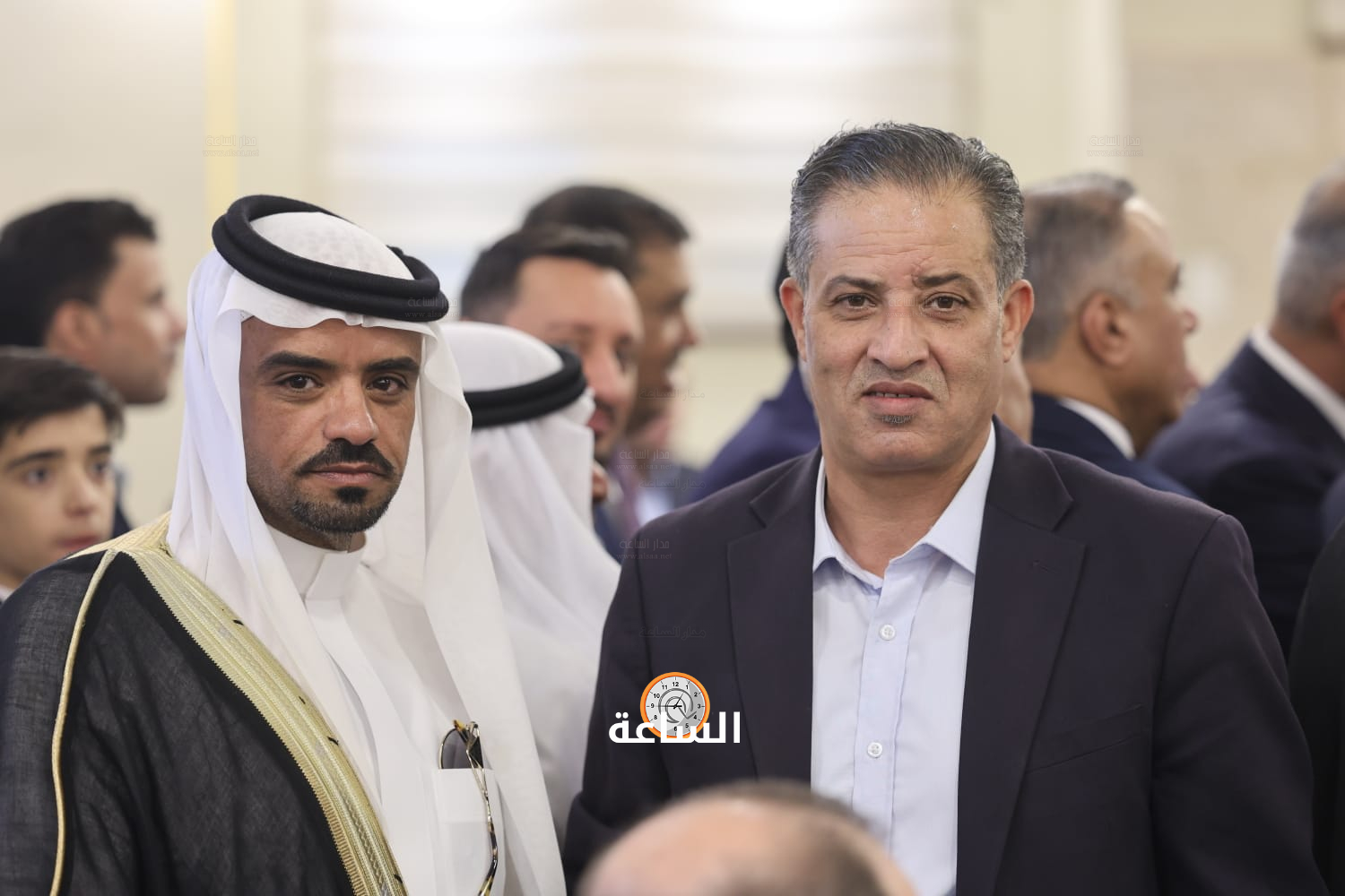 Madar Al-Saa Images 0.4145146054335127