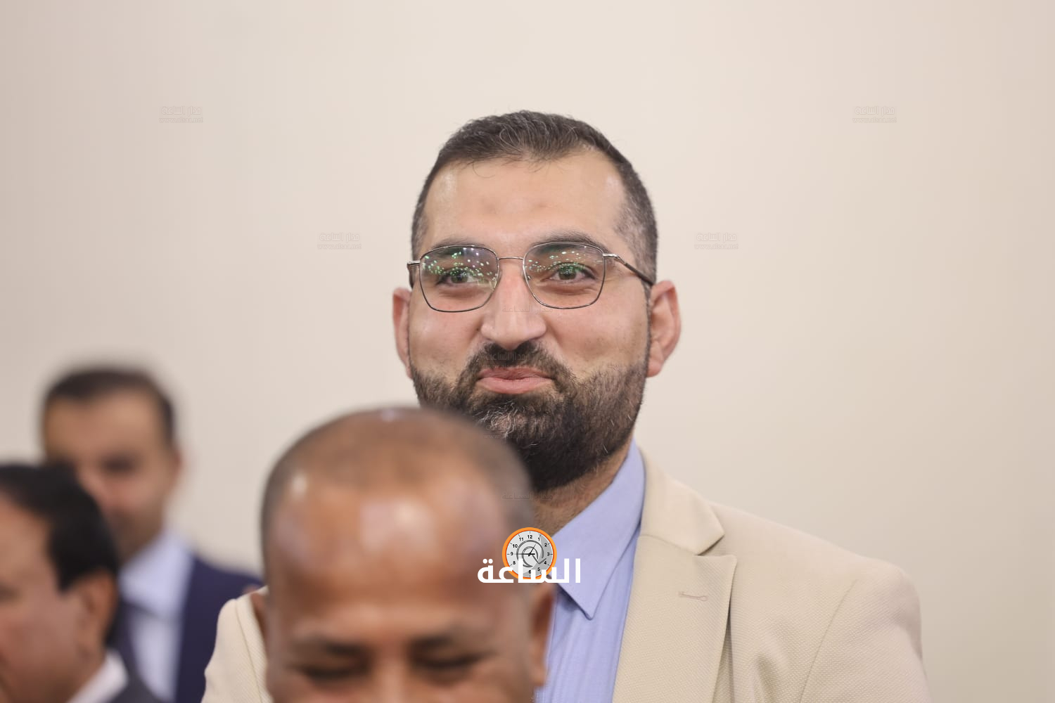 Madar Al-Saa Images 0.14230115028767953