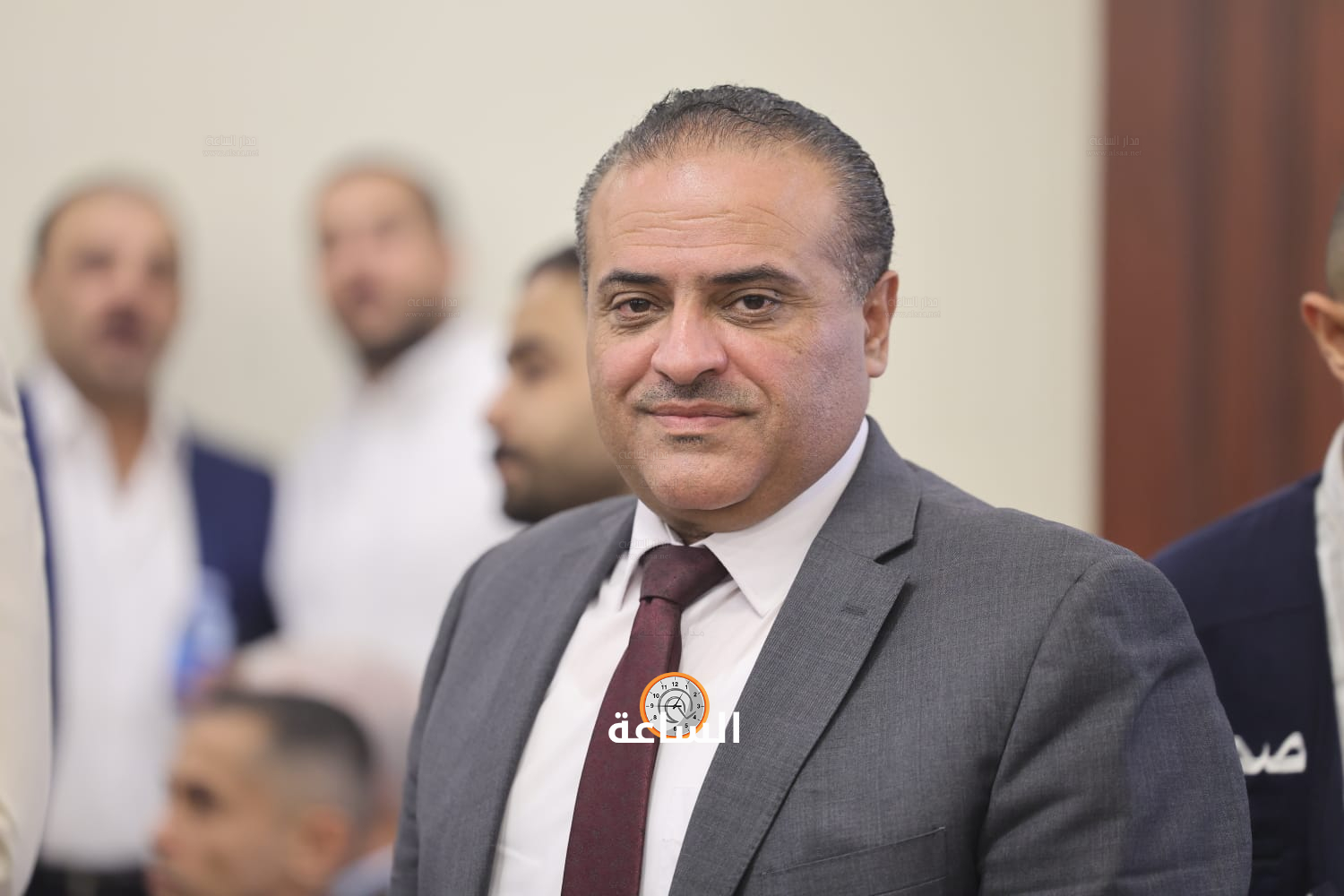 Madar Al-Saa Images 0.8765657295251091