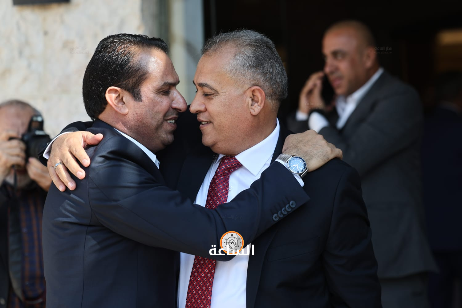 Madar Al-Saa Images 0.7044687661971502