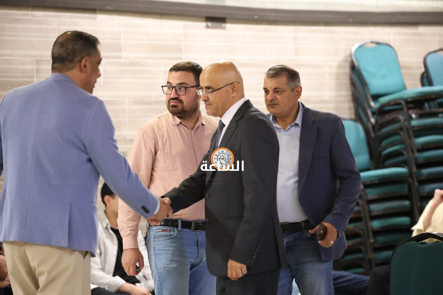 Madar Al-Saa Images 0.8156019712416803