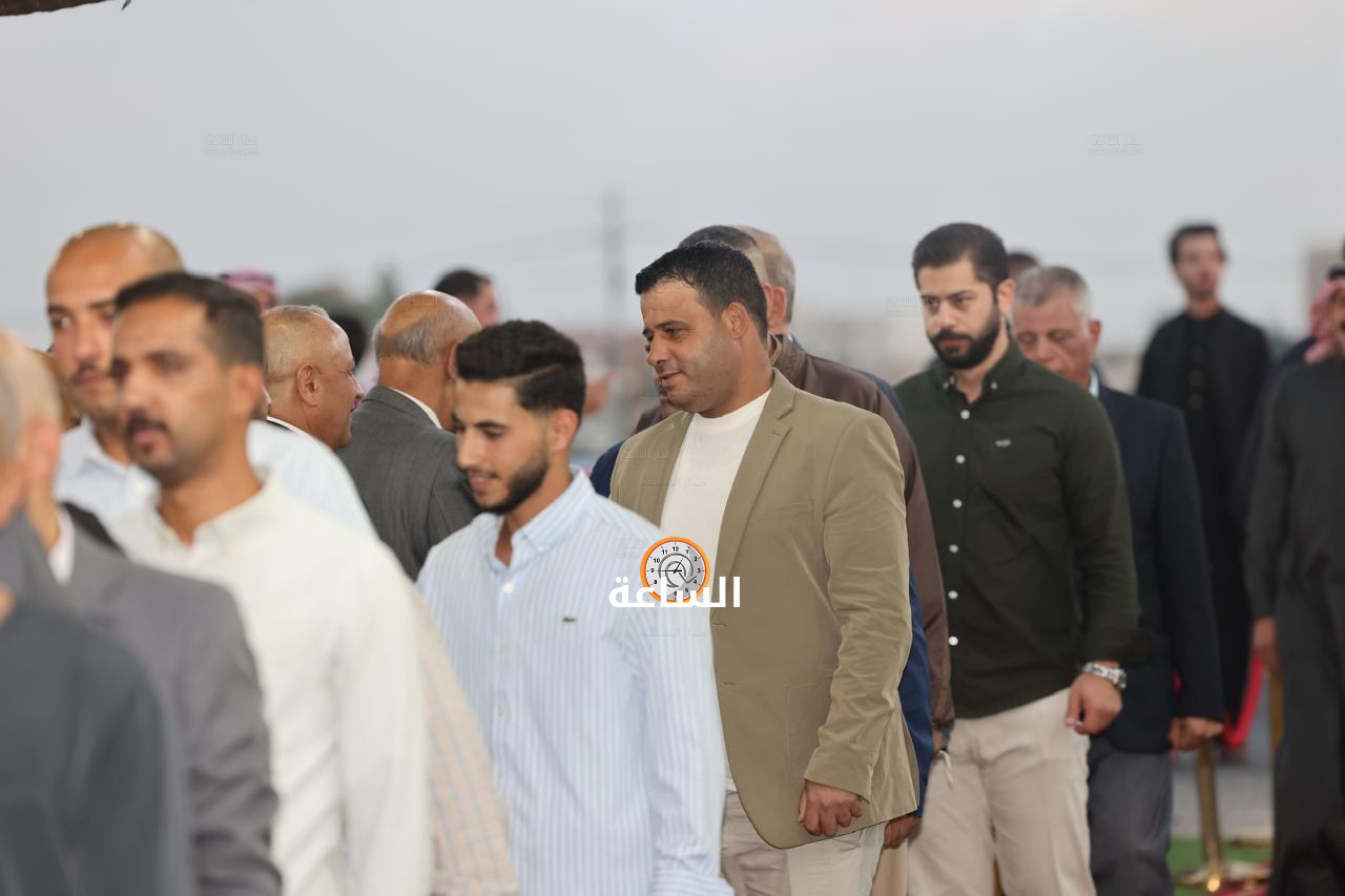 Madar Al-Saa Images 0.0036736617027475216