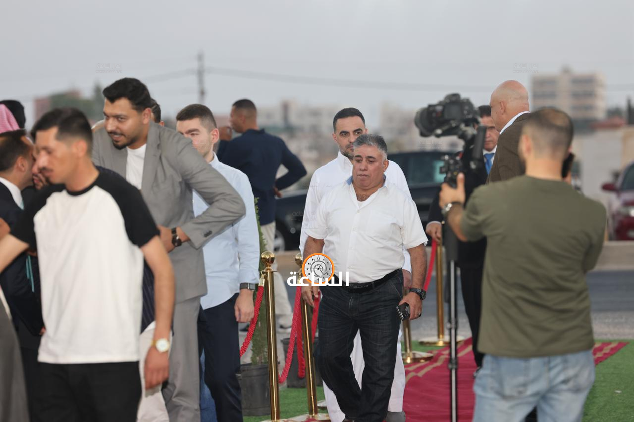 Madar Al-Saa Images 0.6435688562663645
