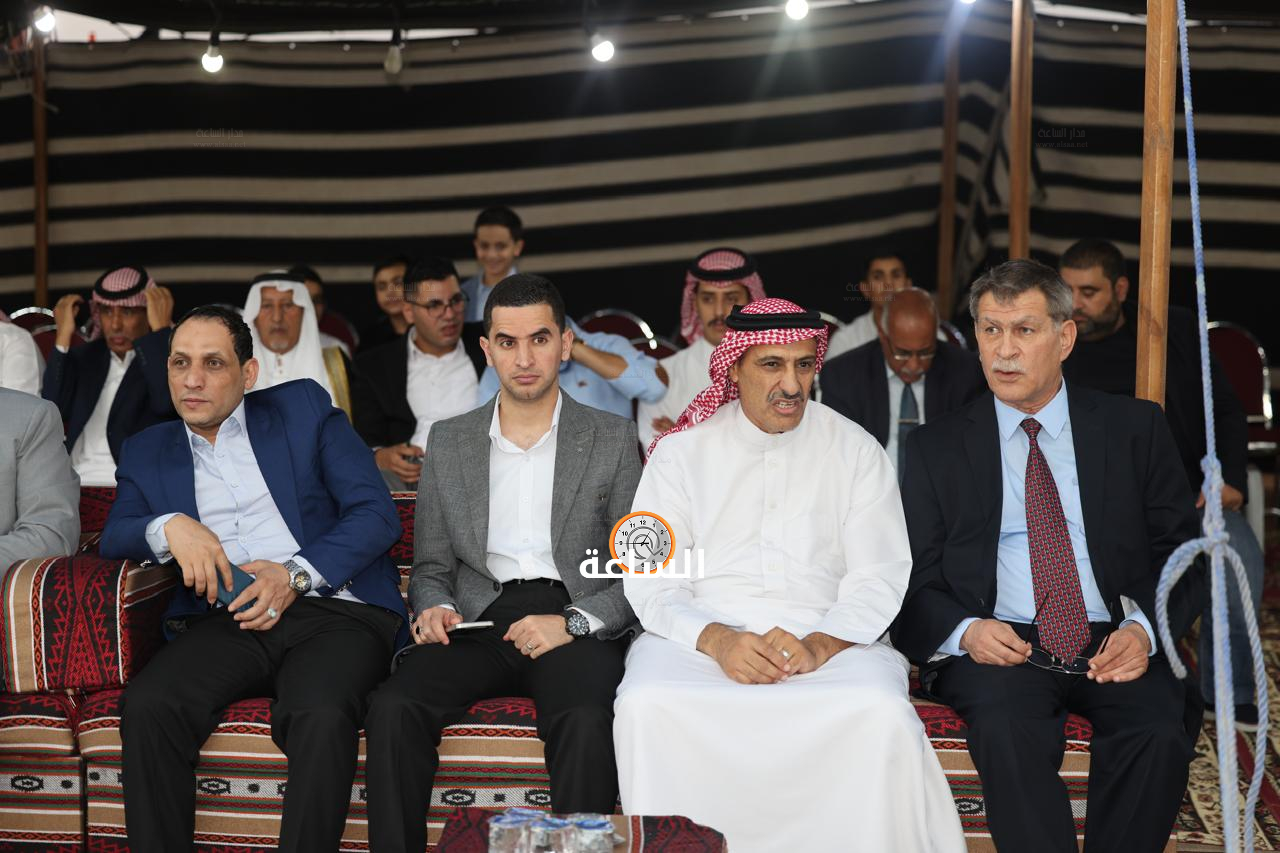 Madar Al-Saa Images 0.3265732415625332