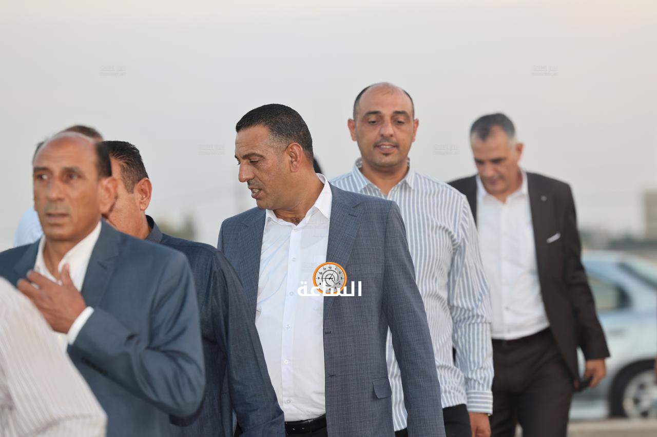 Madar Al-Saa Images 0.2302353184746213
