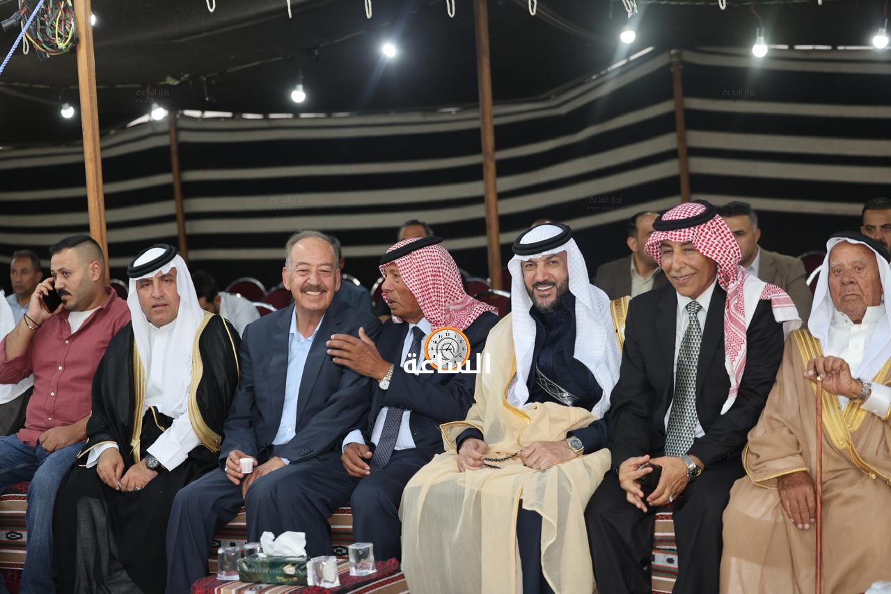 Madar Al-Saa Images 0.5564832287336646