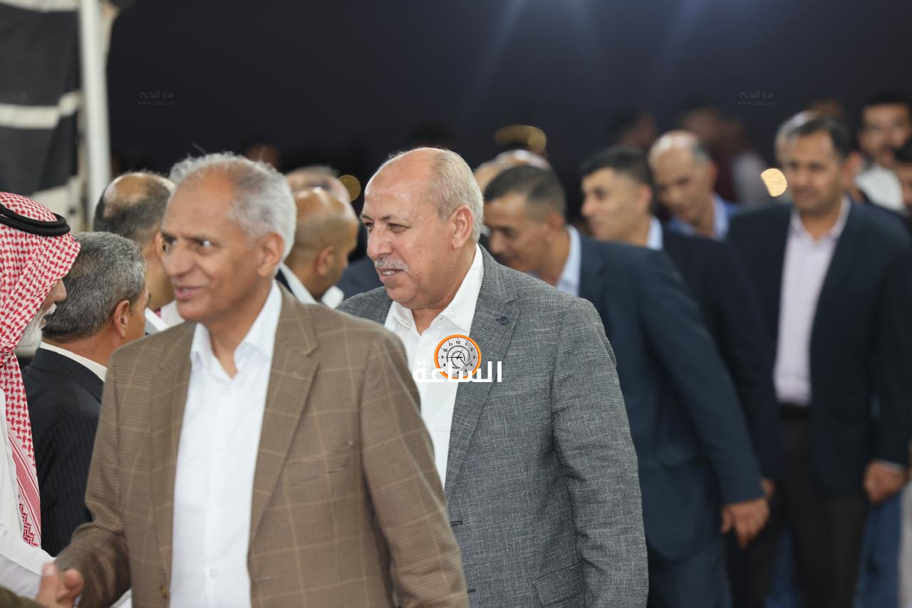 Madar Al-Saa Images 0.09121593844883169