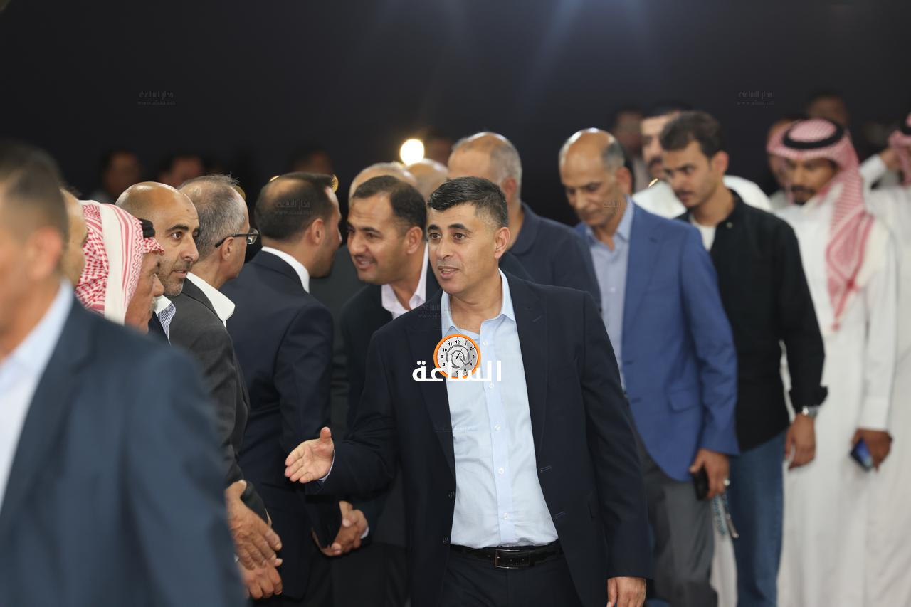 Madar Al-Saa Images 0.452631129075008