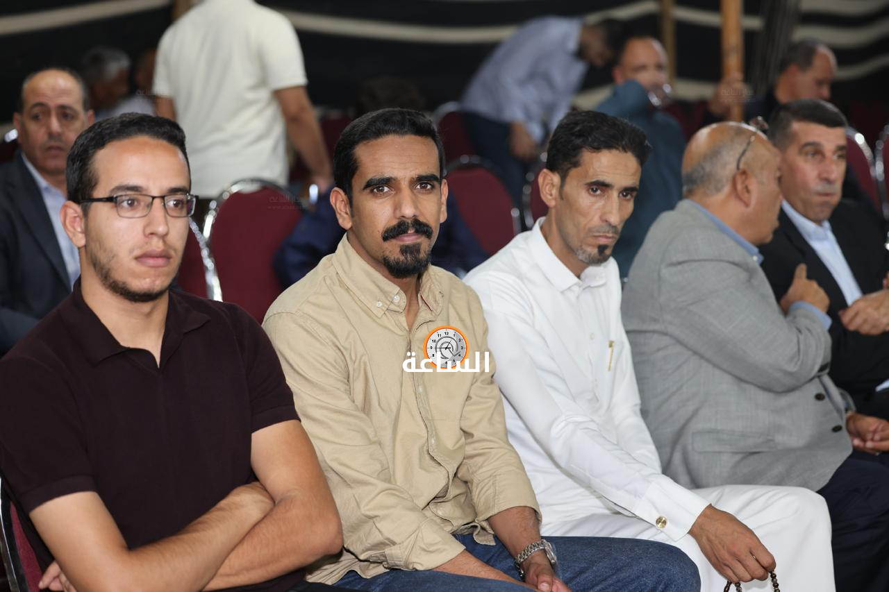 Madar Al-Saa Images 0.708890779181518