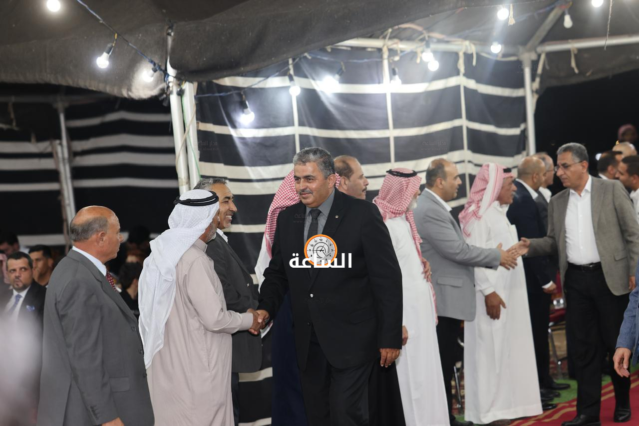 Madar Al-Saa Images 0.616899056316444