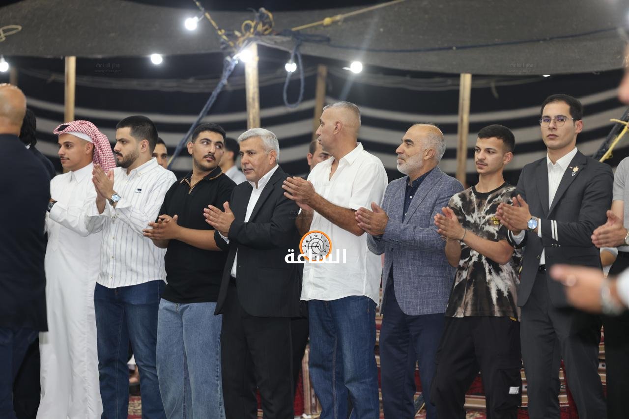 Madar Al-Saa Images 0.130509676610286