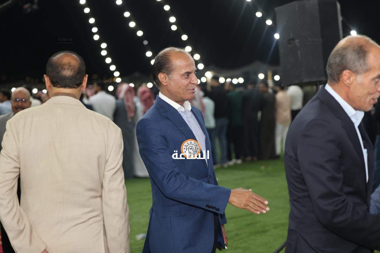 Madar Al-Saa Images 0.40919284266159606