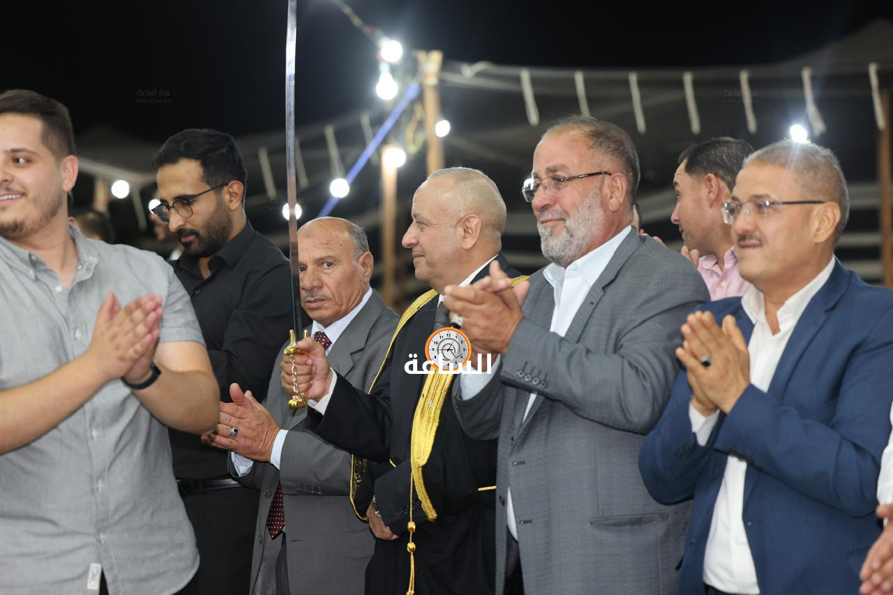 Madar Al-Saa Images 0.13218894053135777