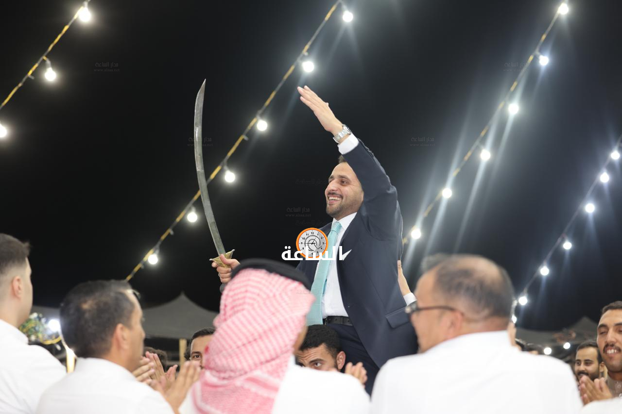 Madar Al-Saa Images 0.4135667891149827