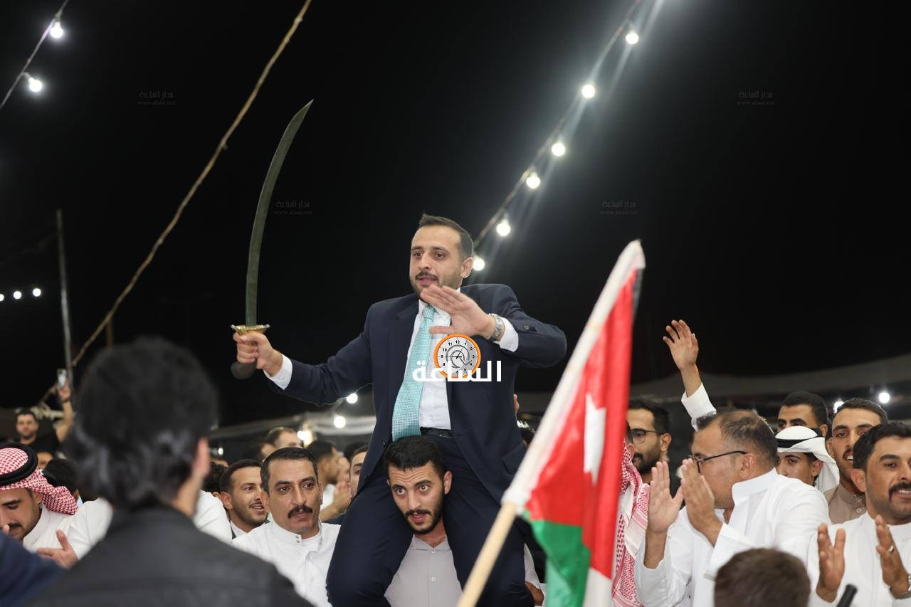 Madar Al-Saa Images 0.10139531075510289