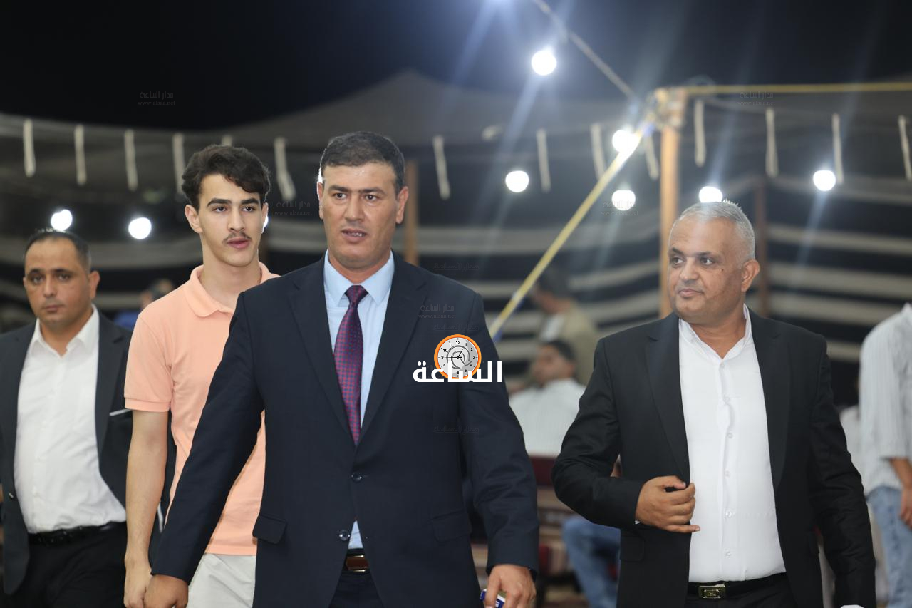 Madar Al-Saa Images 0.9494552594886932