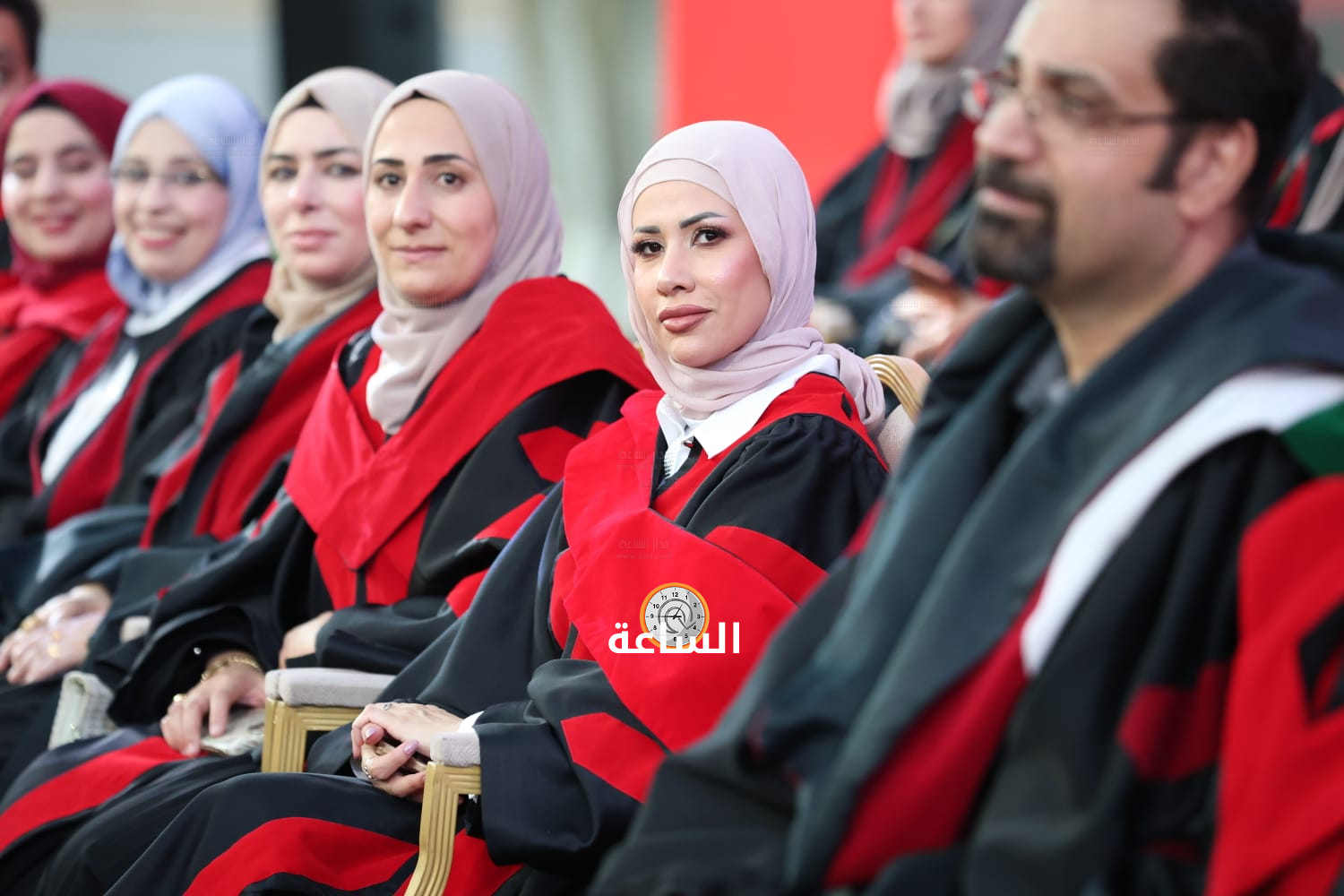 Madar Al-Saa Images 0.6203372986930076