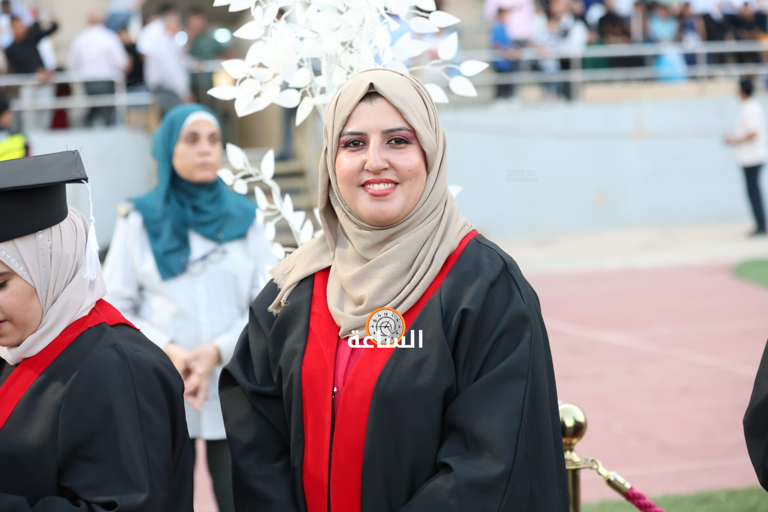 Madar Al-Saa Images 0.6501148113848909
