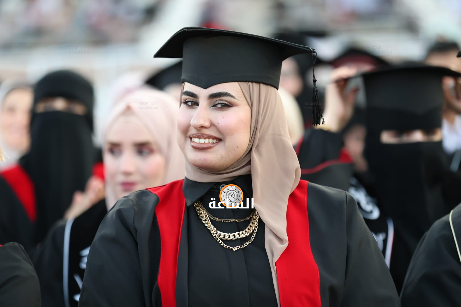 Madar Al-Saa Images 0.49782911197683355