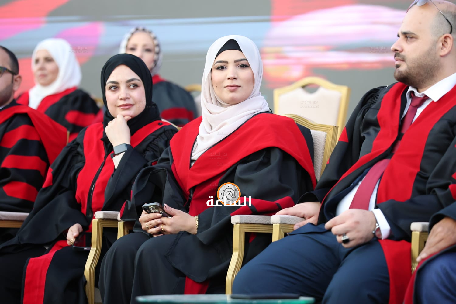 Madar Al-Saa Images 0.9414567417065971