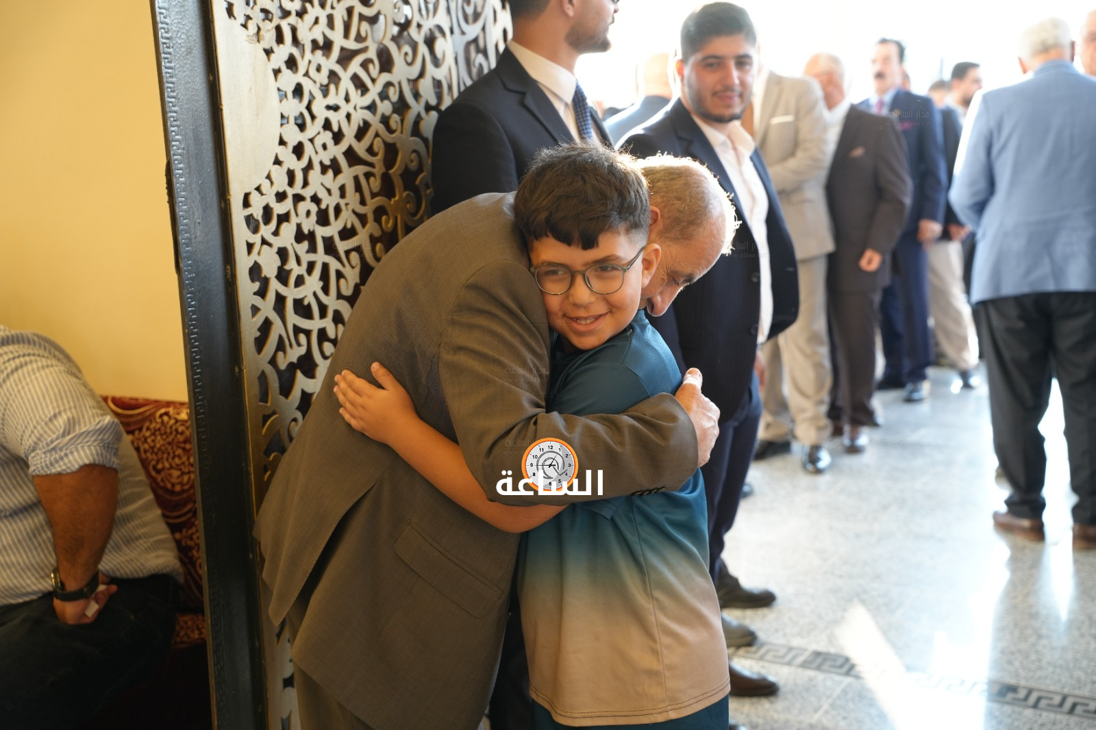 Madar Al-Saa Images 0.686605995339975