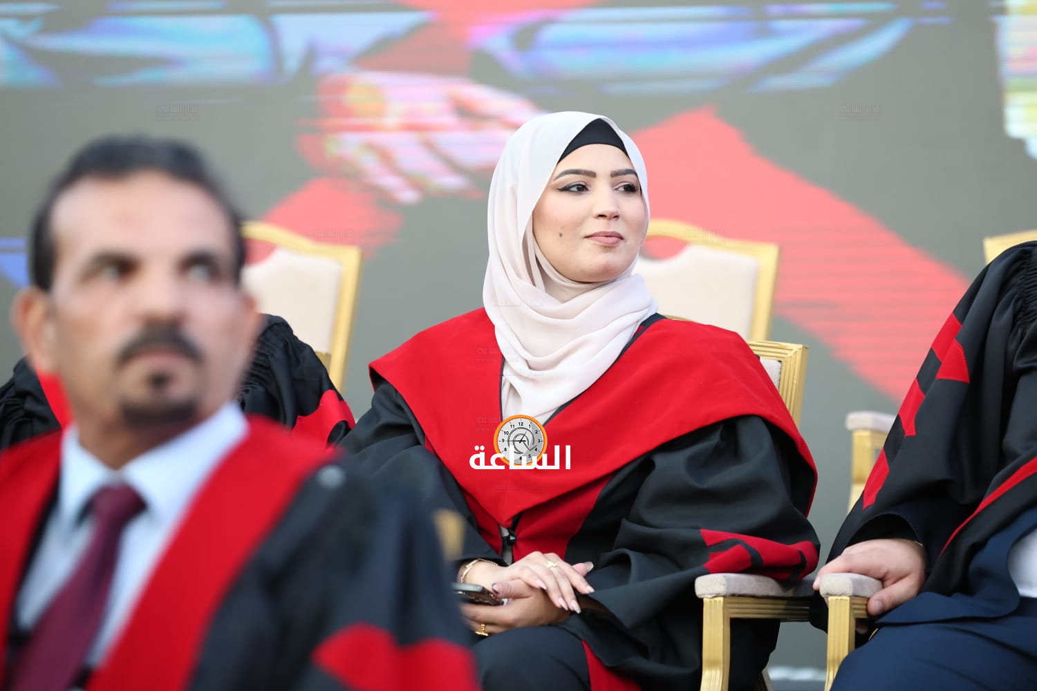 Madar Al-Saa Images 0.8859642585667074