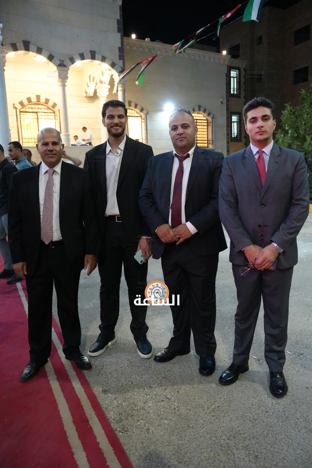 Madar Al-Saa Images 0.2172927292629966