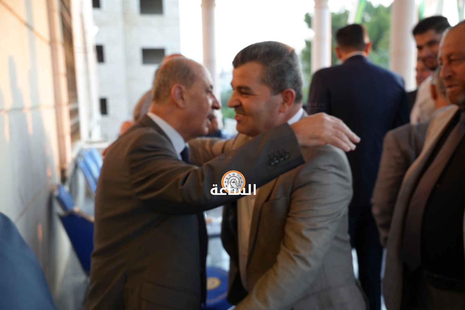 Madar Al-Saa Images 0.036937756834883984