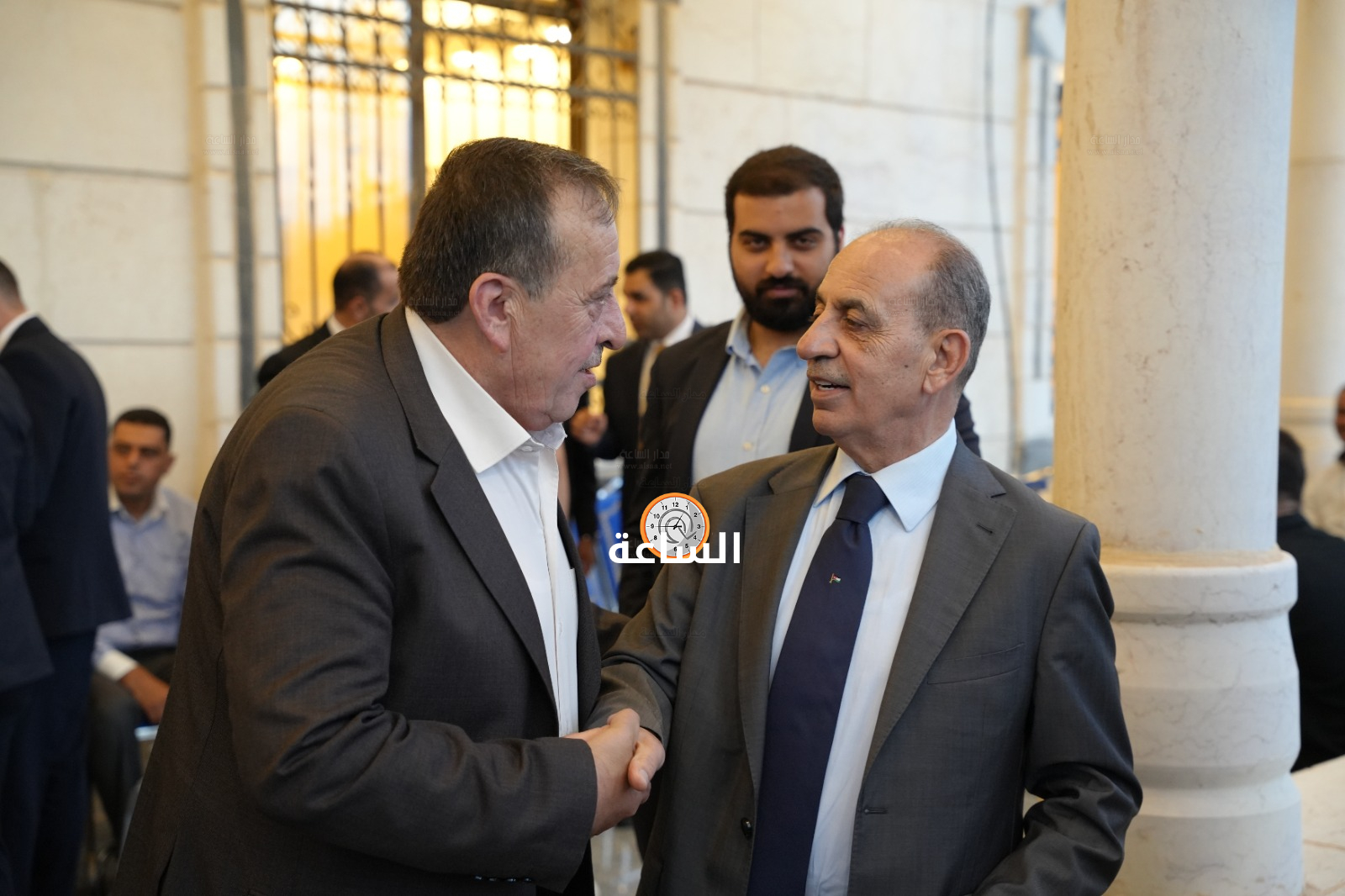 Madar Al-Saa Images 0.798048653280493