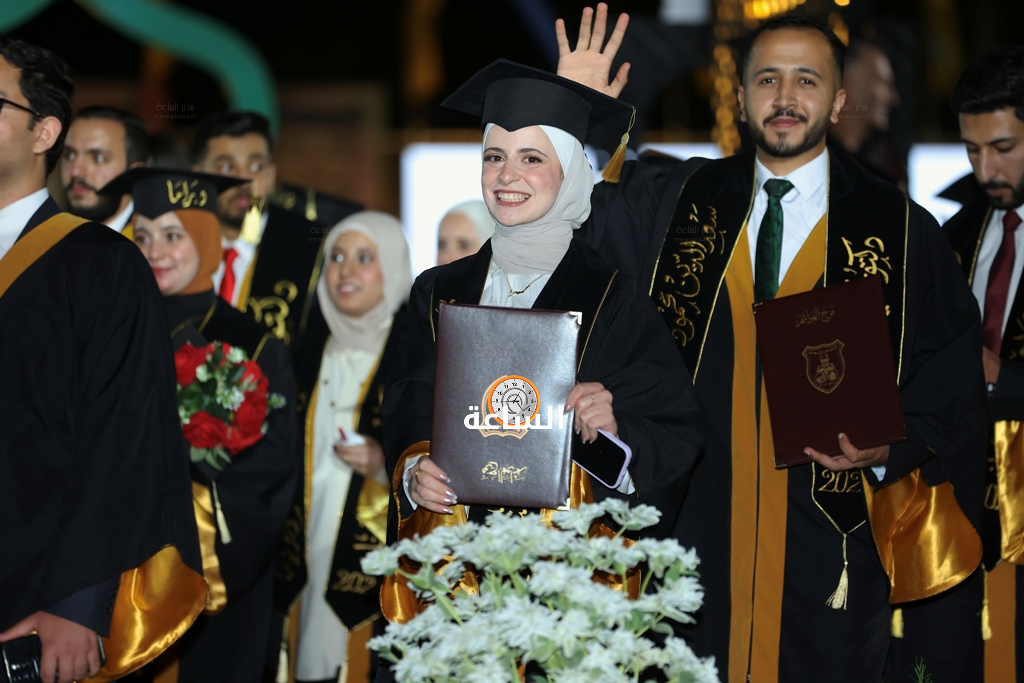Madar Al-Saa Images 0.8002177255866184