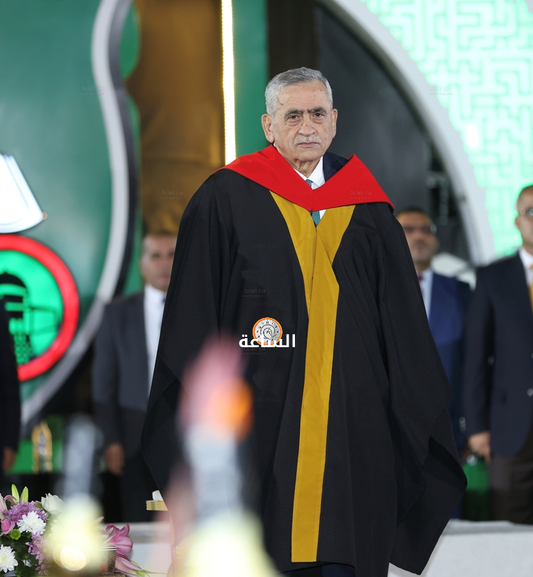 Madar Al-Saa Images 0.28396537526935317