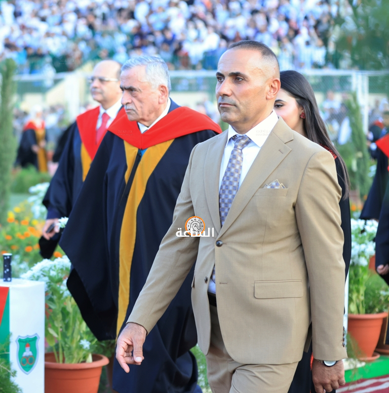 Madar Al-Saa Images 0.6075656440570124