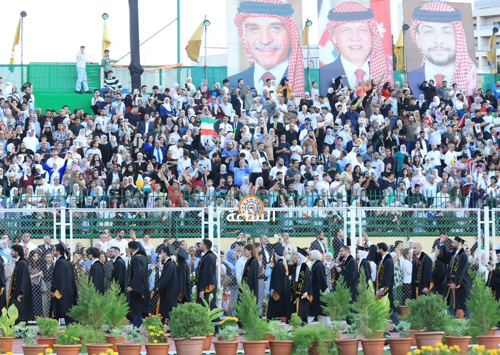 Madar Al-Saa Images 0.16712660697027026