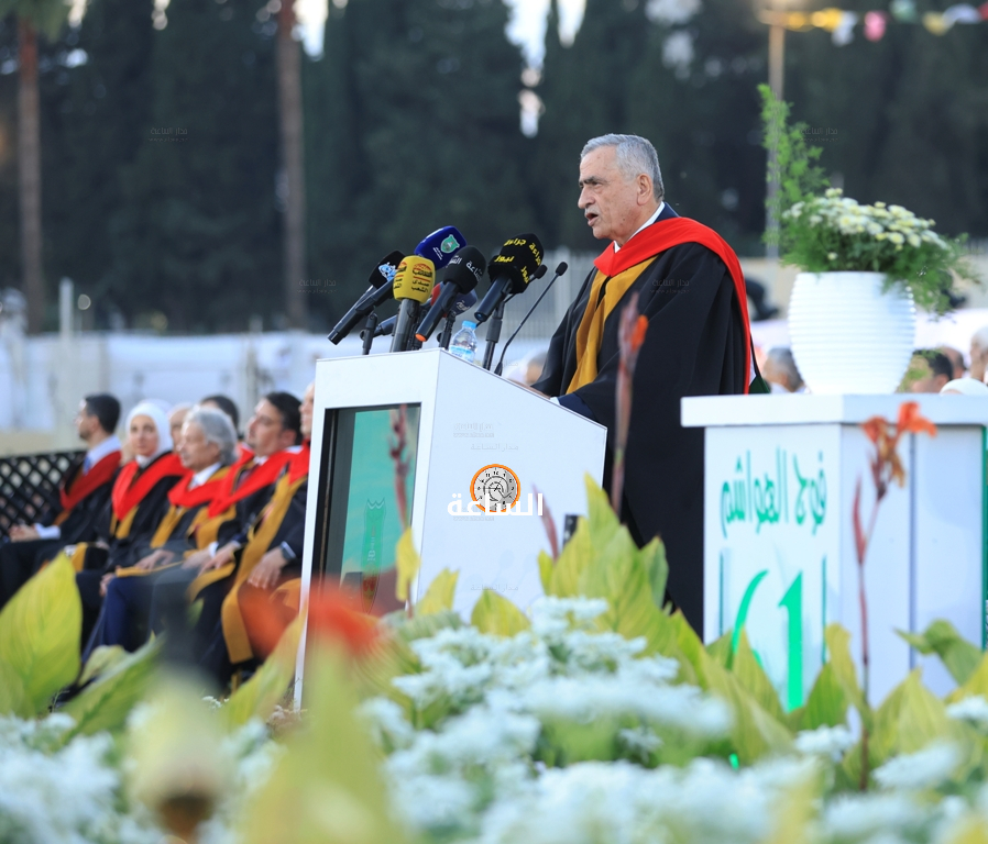 Madar Al-Saa Images 0.1824636821029889