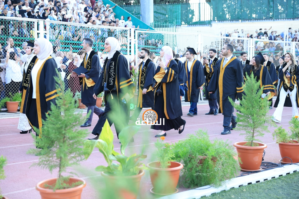 Madar Al-Saa Images 0.7374043828345301