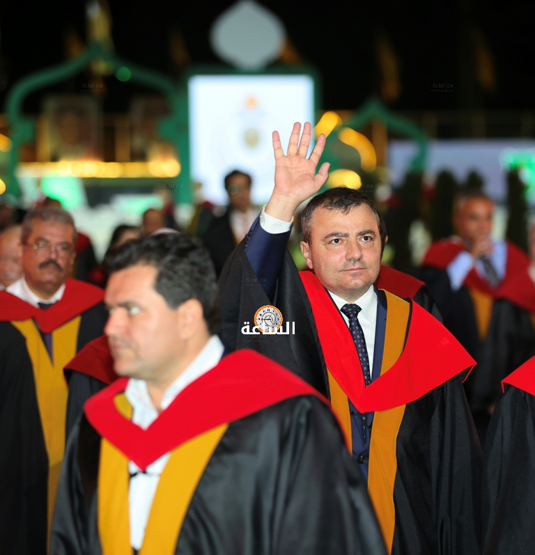 Madar Al-Saa Images 0.8598876379373875